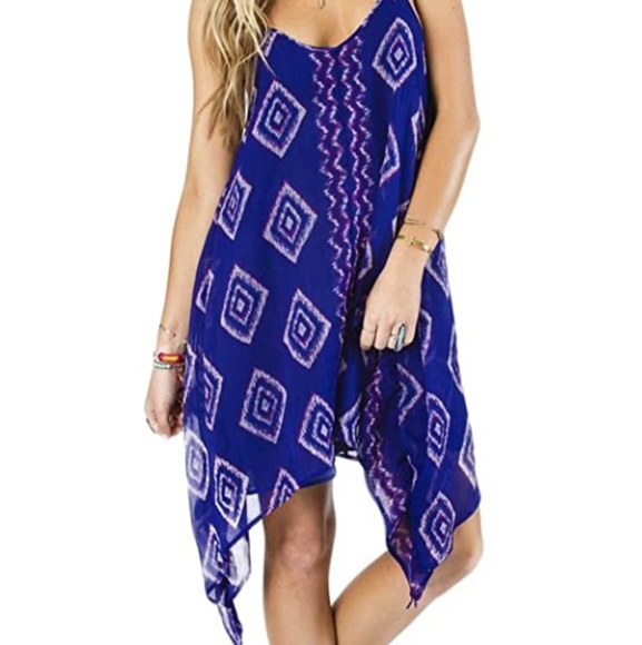 Billabong Dresses & Skirts - Billabong Handkerchief Cami Dress M